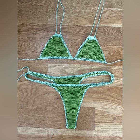 Handmade crochet bikini set - Picture 1 of 1